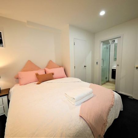 Comfortable Inner City Living クライストチャーチ エクステリア 写真